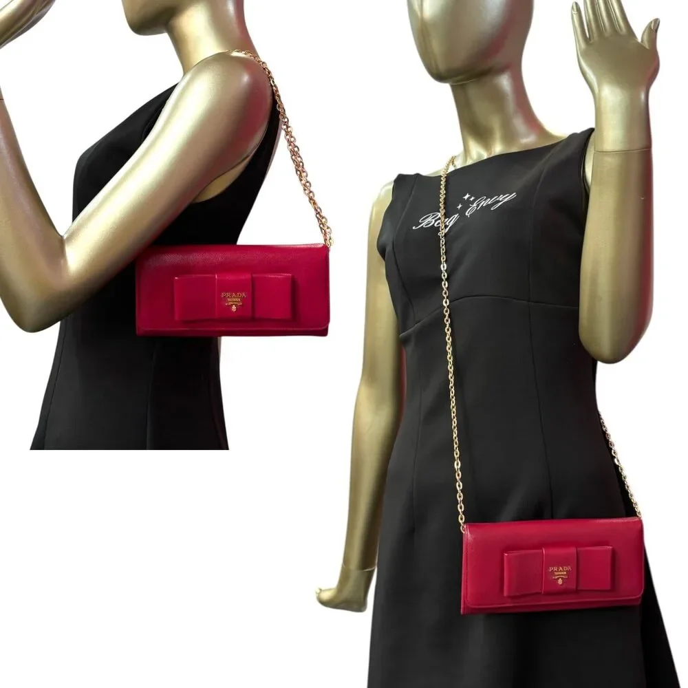 PRADA Magenta Saffiano Leather Bow Wallet with added Chain - Picture 2 of 9